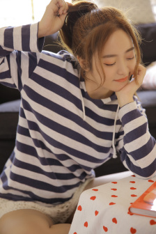 男生宿舍被调教的小伪娘